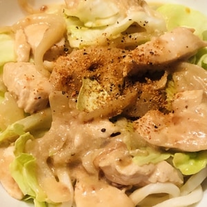 春キャベツとチキンの味噌クリーム煮込うどん